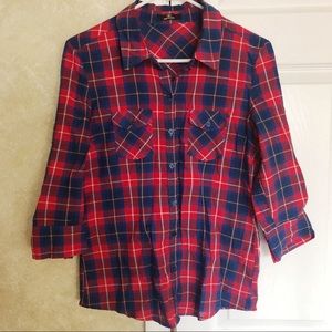 Plaid Button-up Top 3/4 sleeves